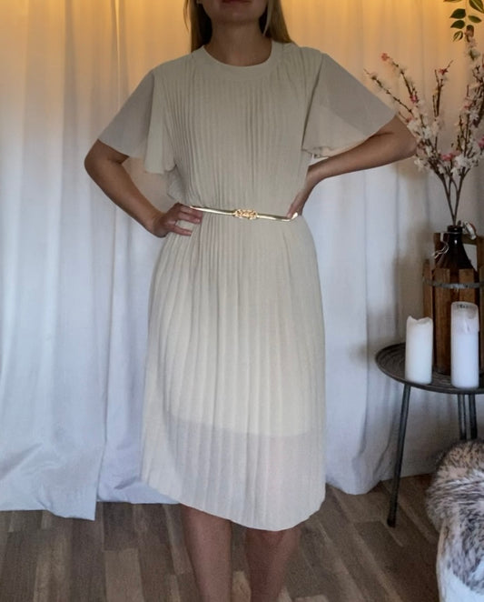 Pleated dress with ruffled sleeves and gold belt Beige